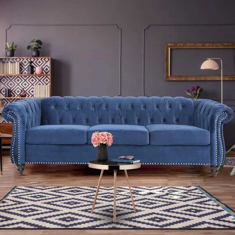 Velvet vs. Bouclé Sofa: Best Neo Deco Trends for 2026